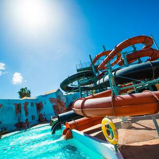 PARC AQUATIQUE Hôtel HL Río Playa Blanca**** en Lanzarote PARC AQUATIQUE Hôtel HL Río Playa Blanca**** en Lanzarote