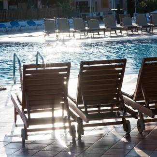 TERRASSE SOLARIUM Hôtel HL Club Playa Blanca**** en Lanzarote TERRASSE SOLARIUM Hôtel HL Club Playa Blanca**** en Lanzarote