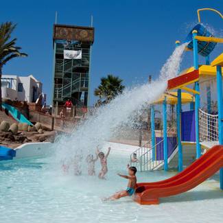 PARC AQUATIQUE DINOPARK Hôtel HL Paradise Island**** en Lanzarote PARC AQUATIQUE DINOPARK Hôtel HL Paradise Island**** en Lanzarote
