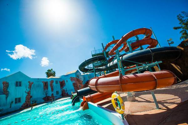 PARC AQUATIQUE Hôtel HL Río Playa Blanca**** Lanzarote PARC AQUATIQUE Hôtel HL Río Playa Blanca**** Lanzarote