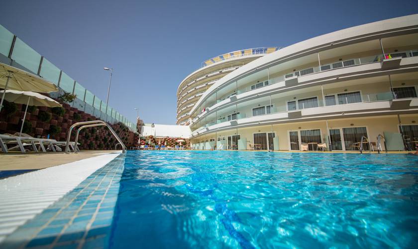 Piscine Hôtel HL Suitehotel Playa del Ingles**** Gran Canaria