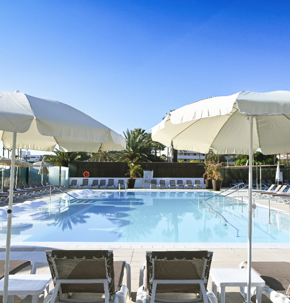 Solarium Hôtel HL Miraflor Suites**** Gran Canaria Solarium Hôtel HL Miraflor Suites**** Gran Canaria