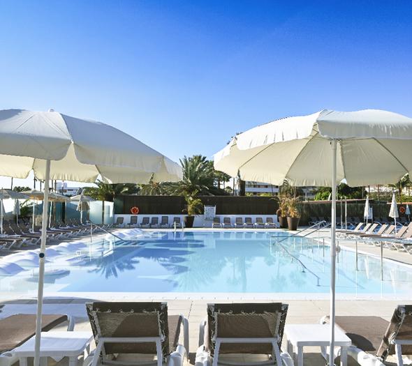 Solarium Hôtel HL Miraflor Suites**** Gran Canaria Solarium Hôtel HL Miraflor Suites**** Gran Canaria
