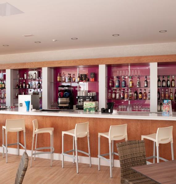 Bar du hall Hôtel HL Río Playa Blanca**** Lanzarote Bar du hall Hôtel HL Río Playa Blanca**** Lanzarote